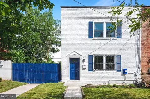 2907 Denver St SE, Washington, DC 20020