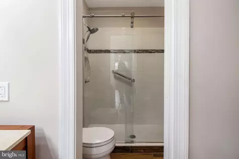 746 13th St SE, Washington, DC 20003 photo 24