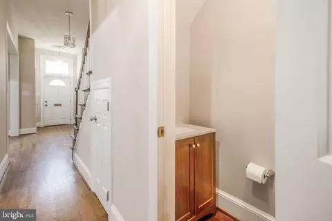 746 13th St SE, Washington, DC 20003 photo 16
