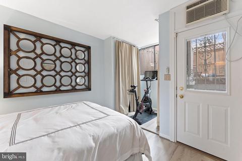 331 6th St SE, Washington, DC 20003 photo 34