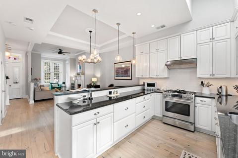 331 6th St SE, Washington, DC 20003 photo 16