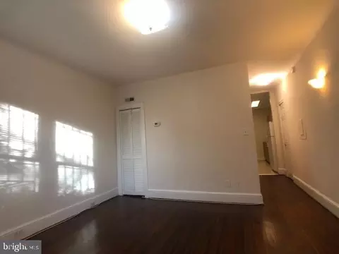 264 16th St SE, Washington, DC 20003 photo 9