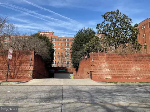 2500 Q St NW #P-113, Washington, DC 20007