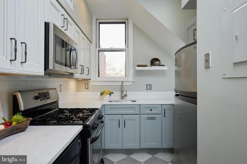 310 E Capitol St NE #E, Washington, DC 20003 photo 8