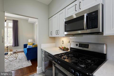 310 E Capitol St NE #E, Washington, DC 20003 photo 9