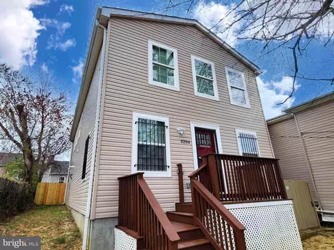 5204 Queens Stroll Pl SE, Washington, DC 20019