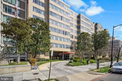 1711 Massachusetts Ave NW #410, Washington, DC 20036