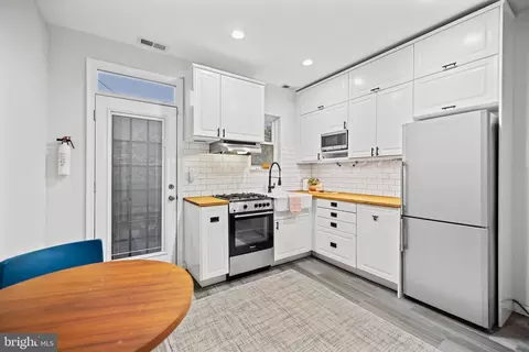 643 20th St NE, Washington, DC 20002 photo 8