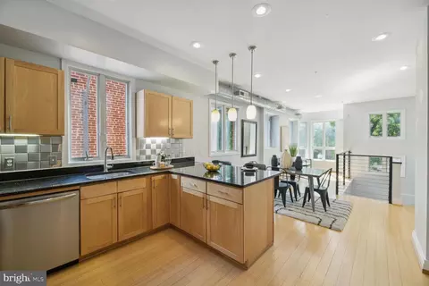 1637 Marion St NW #201, Washington, DC 20001