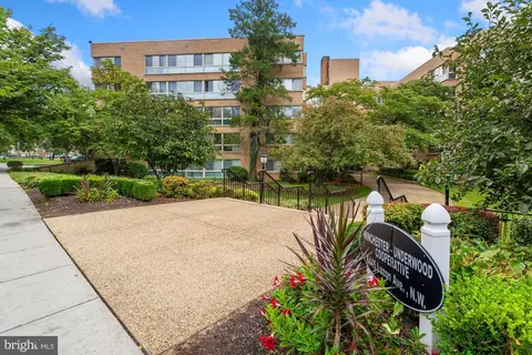 6445 Luzon Ave NW #204, Washington, DC 20012