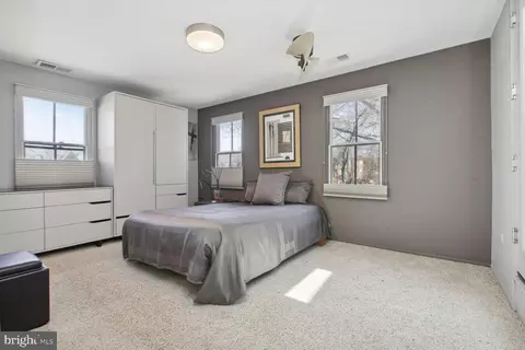 344 8th St NE, Washington, DC 20002 photo 16