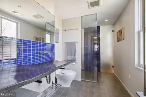 344 8th St NE, Washington, DC 20002 photo 20