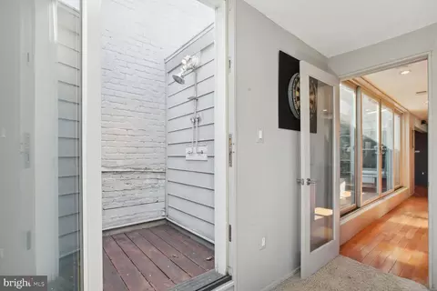 344 8th St NE, Washington, DC 20002 photo 19