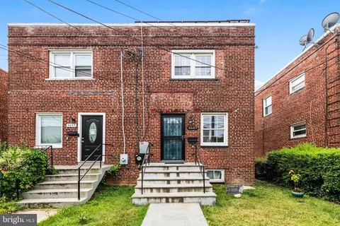 4647 H St SE, Washington, DC 20019