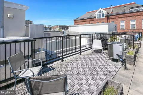 2422 17th St NW #303, Washington, DC 20009 photo 13