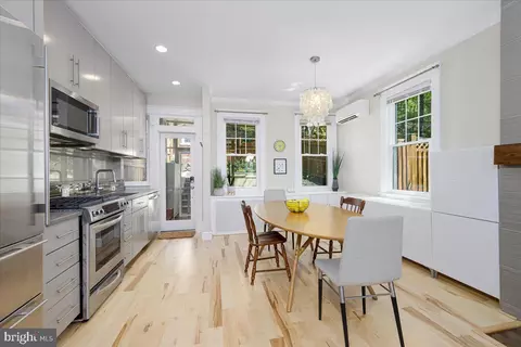 2001 37th St NW, Washington, DC 20007 photo 6