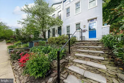 2001 37th St NW, Washington, DC 20007 photo 22
