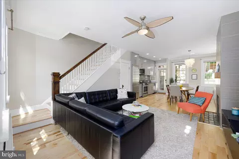 2001 37th St NW, Washington, DC 20007 photo 4