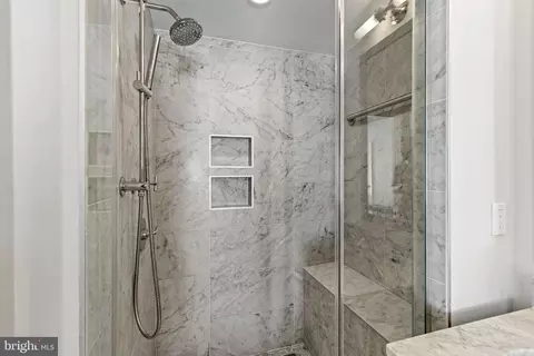 403 Guethlers SE, Washington, DC 20003 photo 26