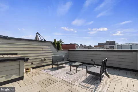 403 Guethlers SE, Washington, DC 20003 photo 39
