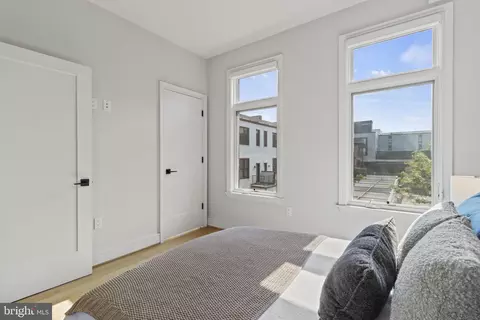 403 Guethlers SE, Washington, DC 20003 photo 32