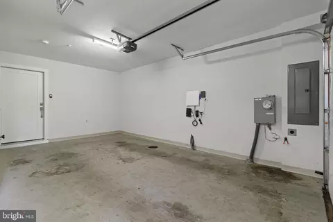 403 Guethlers SE, Washington, DC 20003 photo 48