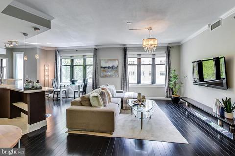 400 Massachusetts Ave NW #220, Washington, DC 20001
