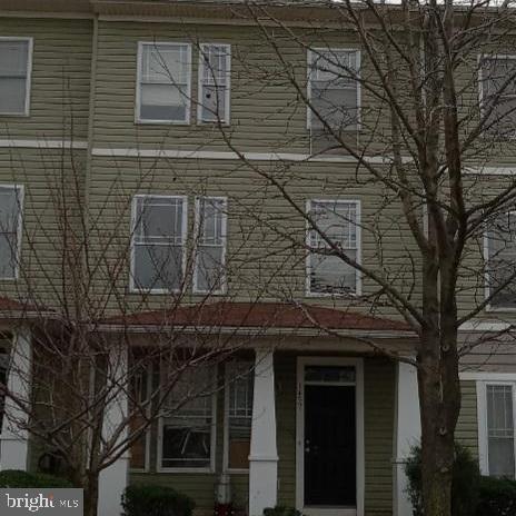 1457 Bruce Pl SE, Washington, DC 20020