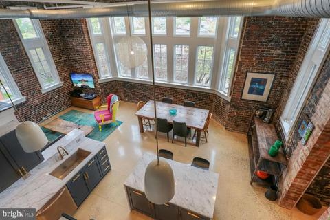 440 12th St NE #203, Washington, DC 20002