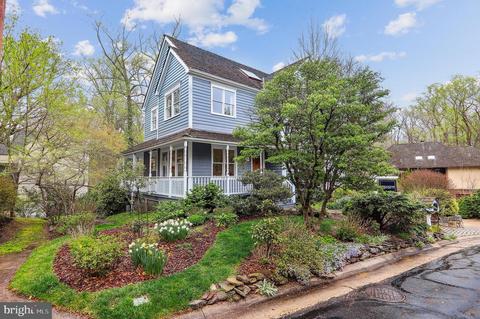 3005 Oregon Knolls Dr NW, Washington, DC 20015