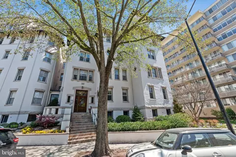 1882 Columbia Rd NW #102, Washington, DC 20009