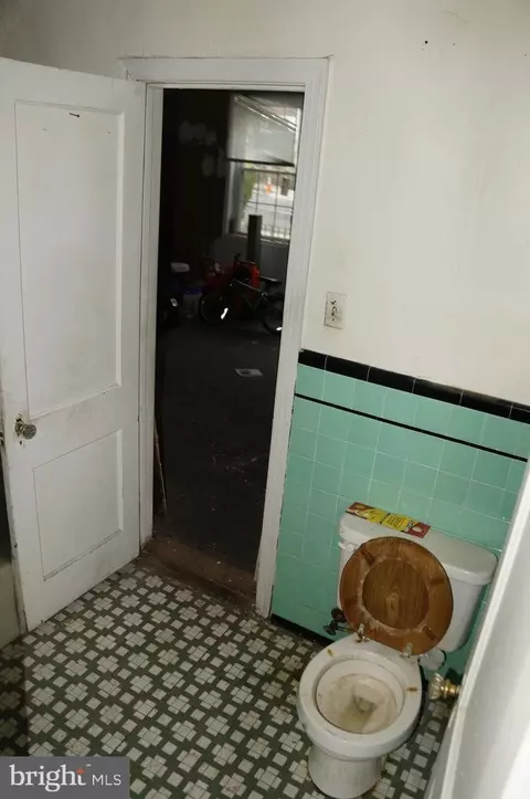 2902 S St SE, Washington, DC 20020 photo 32