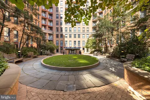 616 E Street NW #818, Washington, DC 20004 photo 33