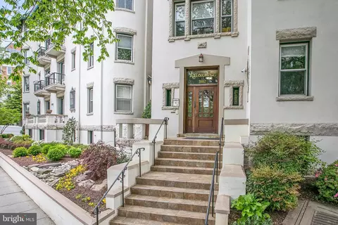 1882 Columbia Rd NW #403, Washington, DC 20009