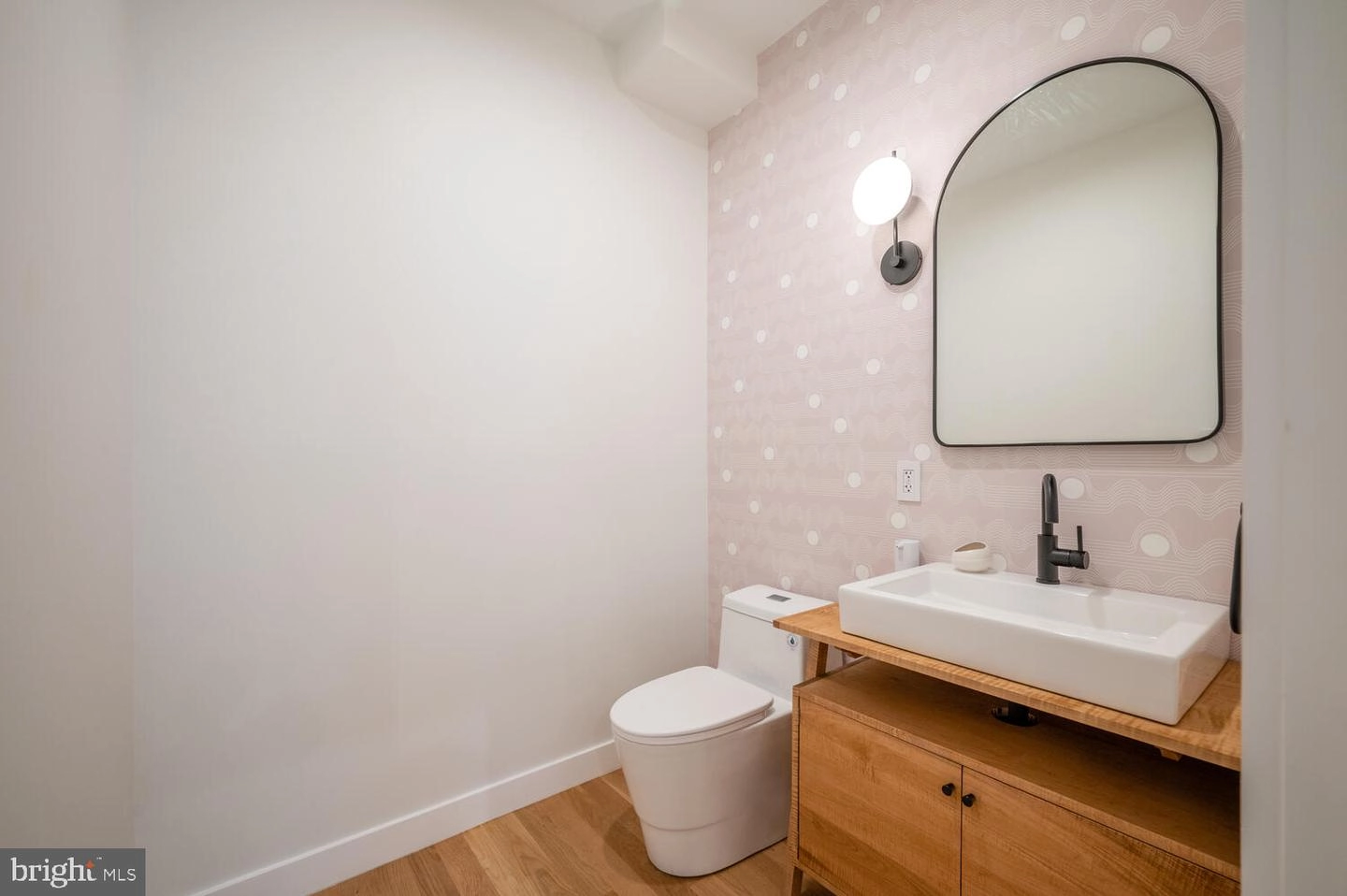 1312 D St SE, Washington, DC 20003 photo 13