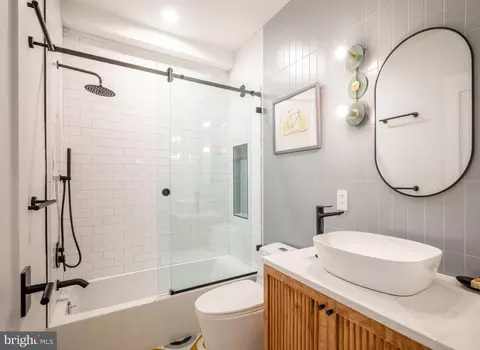 1312 D St SE, Washington, DC 20003 photo 20