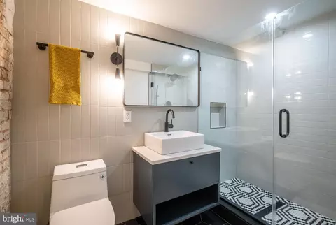 1312 D St SE, Washington, DC 20003 photo 42