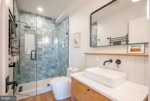 1312 D St SE, Washington, DC 20003 photo 24