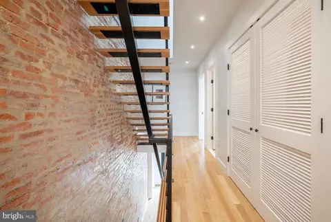 1312 D St SE, Washington, DC 20003 photo 16