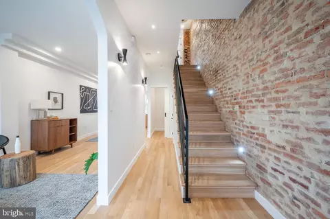 1312 D St SE, Washington, DC 20003 photo 4