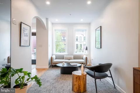 1312 D St SE, Washington, DC 20003 photo 6
