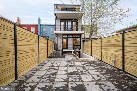 1312 D St SE, Washington, DC 20003 photo 44