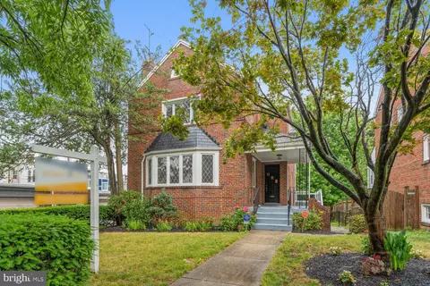 1310 Kennedy St NW, Washington, DC 20011