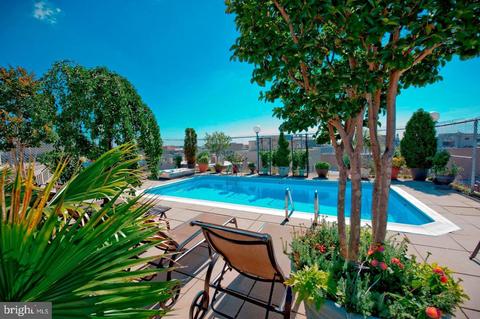 1325 18th St NW #413, Washington, DC 20036