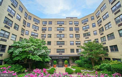 1801 Clydesdale Pl NW #502, Washington, DC 20009