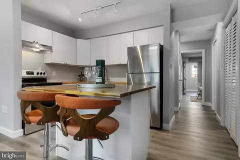1208 16th St NE #4, Washington, DC 20002 photo 8