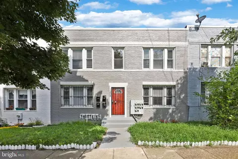 1208 16th St NE #4, Washington, DC 20002 photo 2