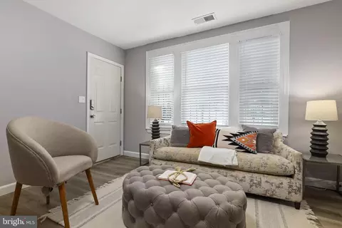 1208 16th St NE #4, Washington, DC 20002 photo 4