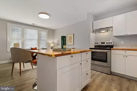 1208 16th St NE #4, Washington, DC 20002 photo 9