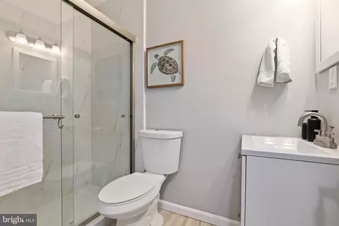 1208 16th St NE #4, Washington, DC 20002 photo 19